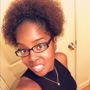 Meet your Posher, Kristine